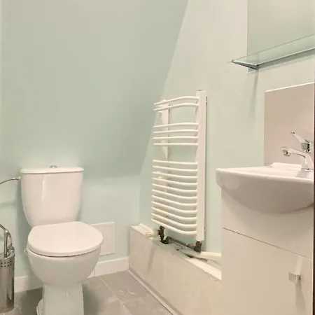 Glowna Nad Nogatem Apartmán